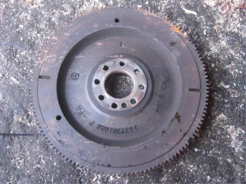 Маховик двигателя BS267435 Маховик двигателя BS267435
