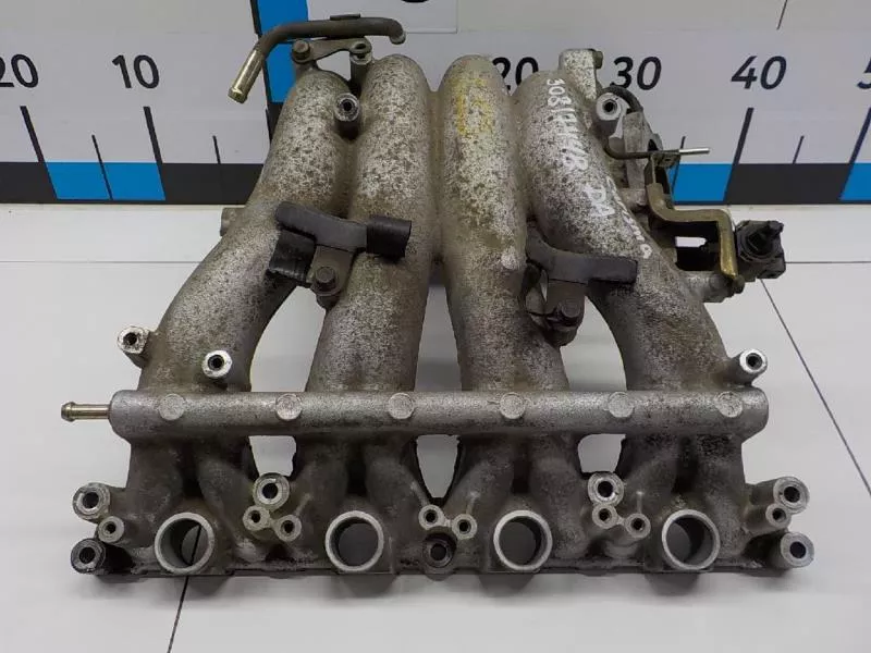 Впускной коллектор ST299617