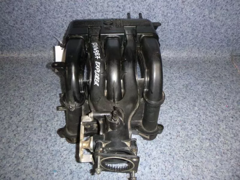 Впускной коллектор ST302672