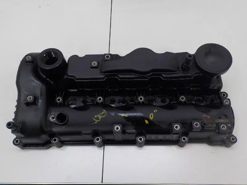 Клапанная крышка ГБЦ BS70475 Клапанная крышка ГБЦ BS70475