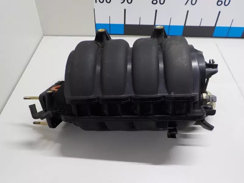 Впускной коллектор ST301187 Впускной коллектор ST301187