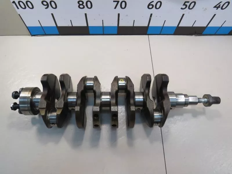 Коленвал BS250124 Коленвал BS250124