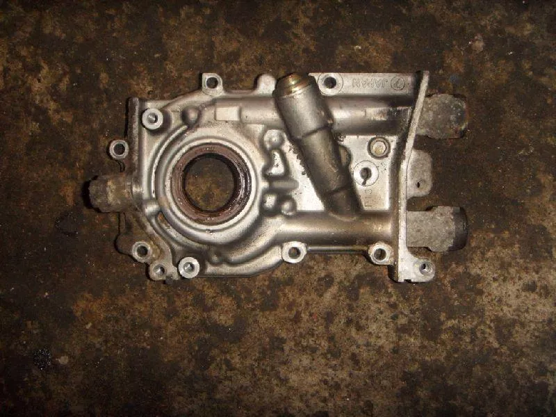 Масляный насос BS251617 Масляный насос BS251617