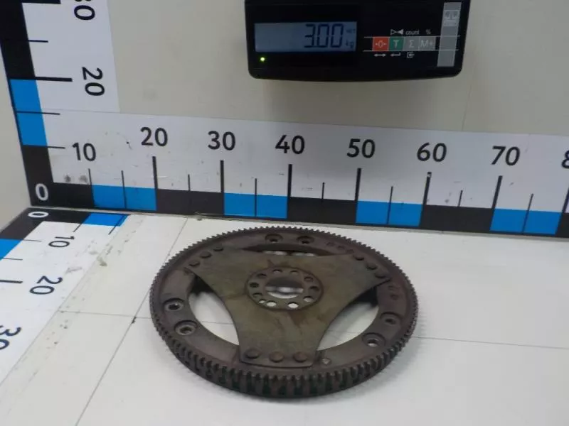 Маховик двигателя BS266144