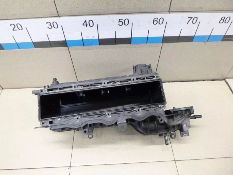 Впускной коллектор ST302834