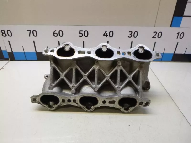 Впускной коллектор ST302065