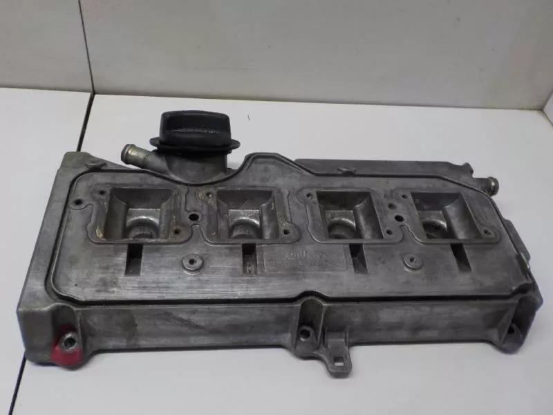 Клапанная крышка ГБЦ BS68066 Клапанная крышка ГБЦ BS68066