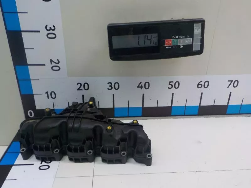 Впускной коллектор ST302361 Впускной коллектор ST302361