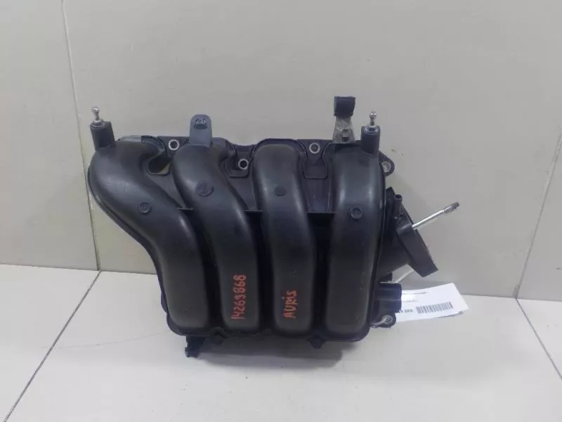 Впускной коллектор ST302314 Впускной коллектор ST302314