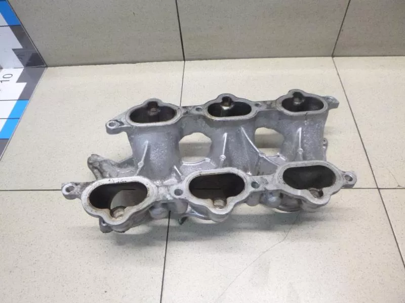 Впускной коллектор ST300197