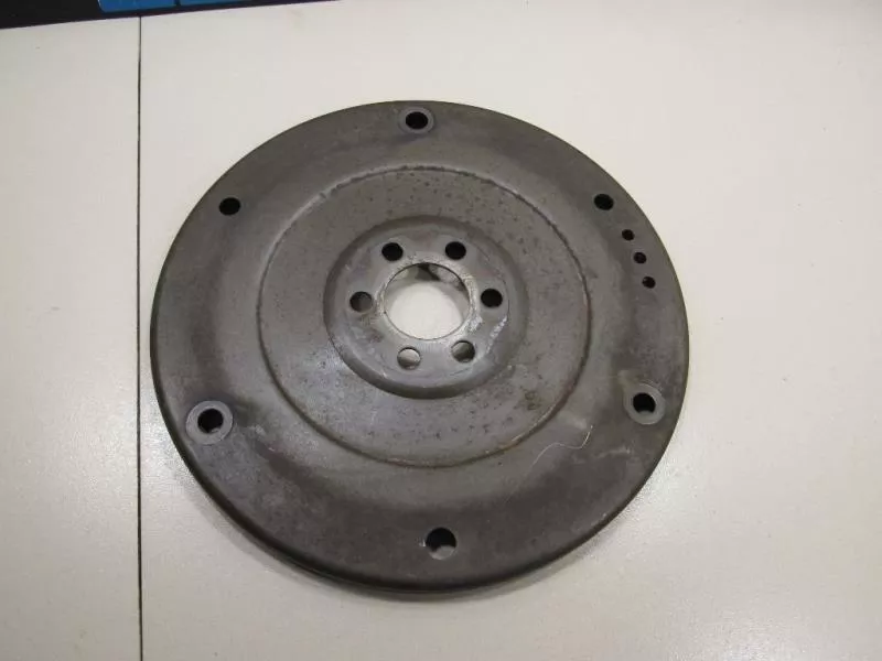 Маховик двигателя BS263706