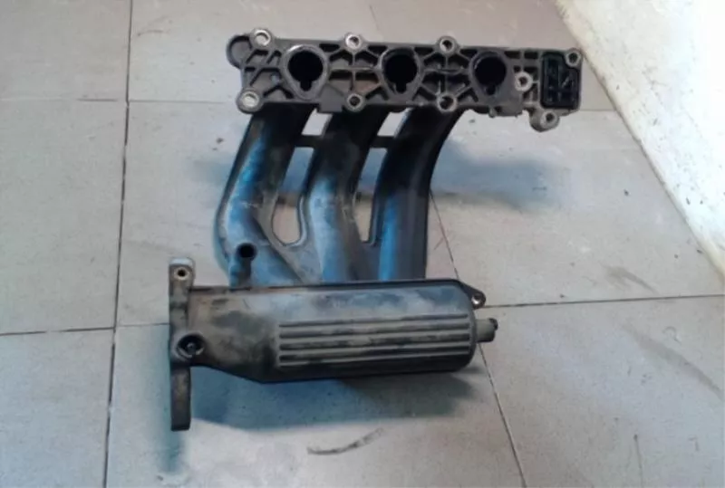 Впускной коллектор ST301222