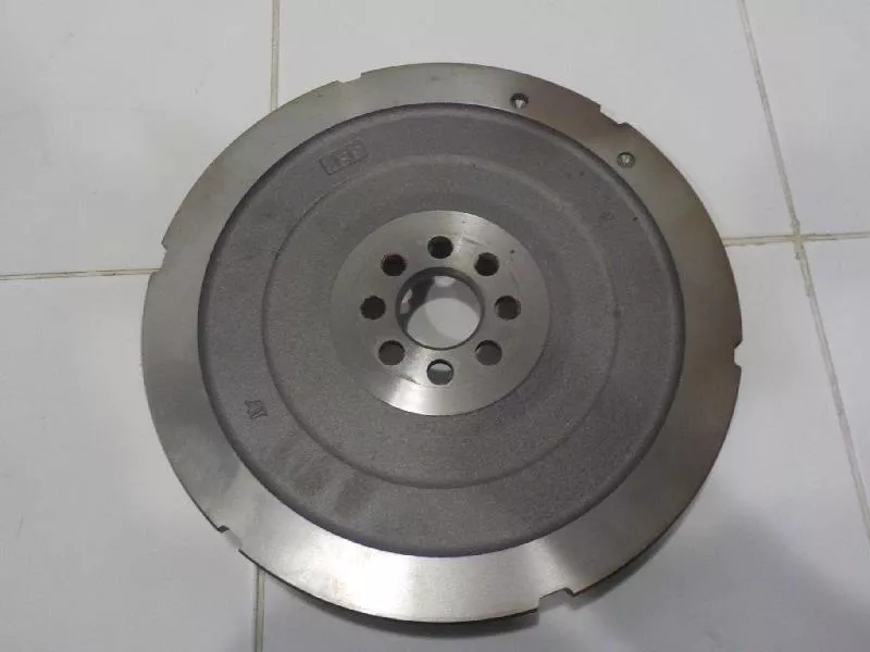 Маховик двигателя BS266319
