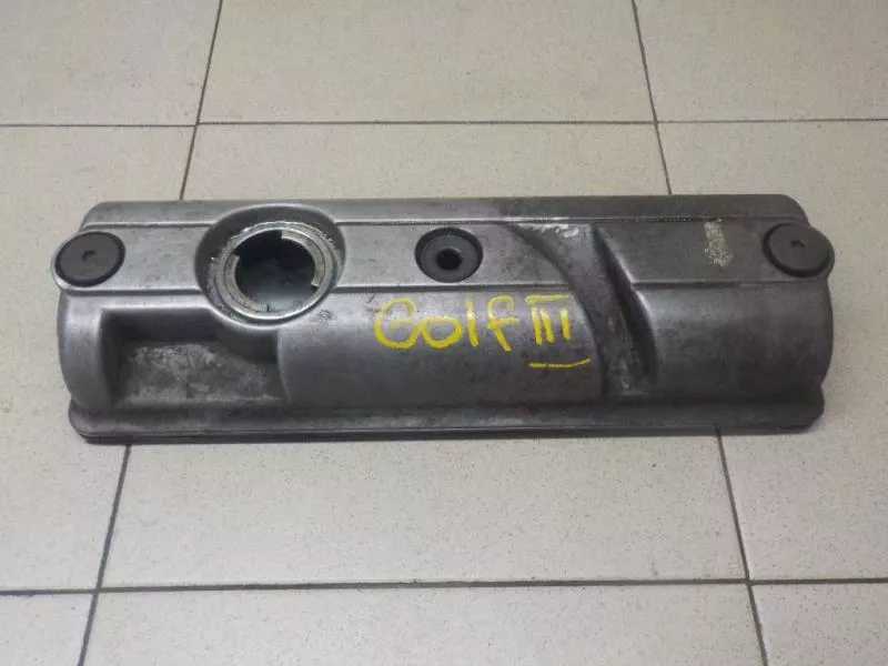 Клапанная крышка ГБЦ BS67984 Клапанная крышка ГБЦ BS67984