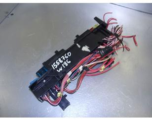 Блок предохранителей BS184771 Блок предохранителей BS184771