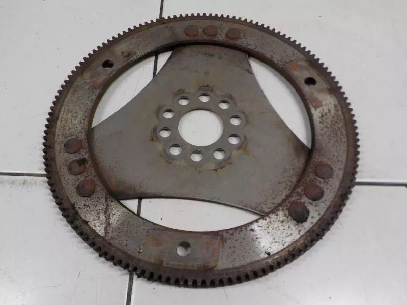 Маховик двигателя BS264509