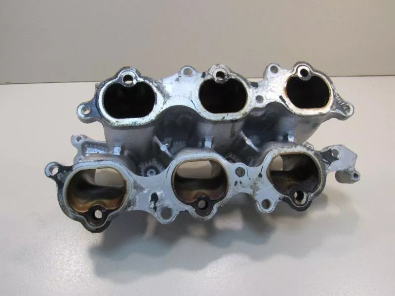 Впускной коллектор ST299742