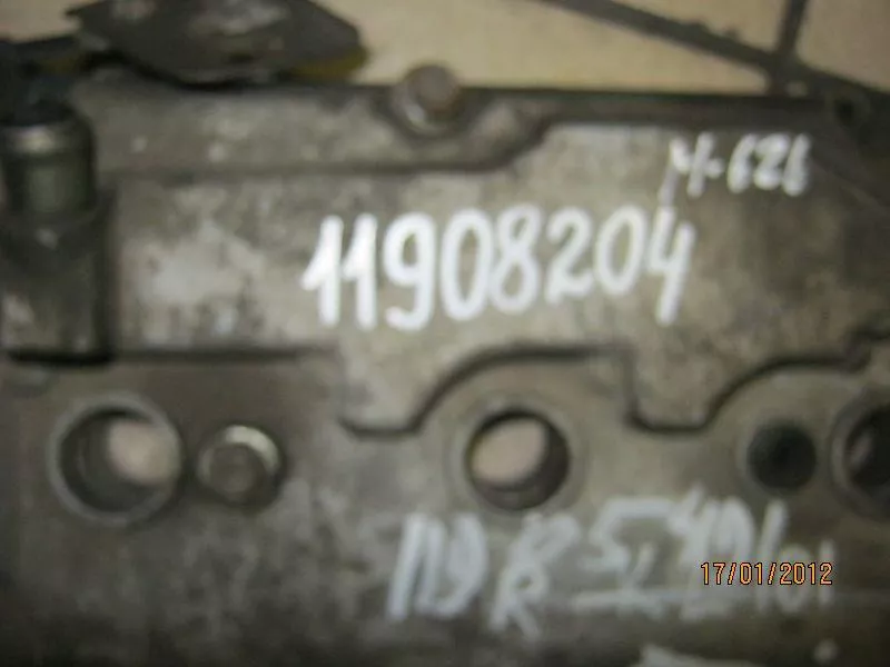 Клапанная крышка ГБЦ BS68229 Клапанная крышка ГБЦ BS68229