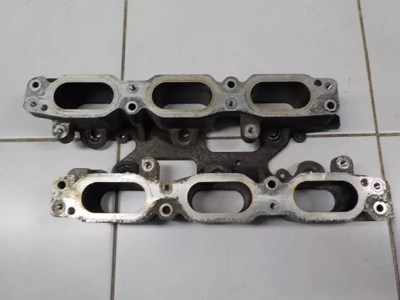 Впускной коллектор ST301659