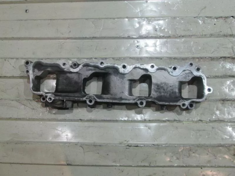 Впускной коллектор ST301437