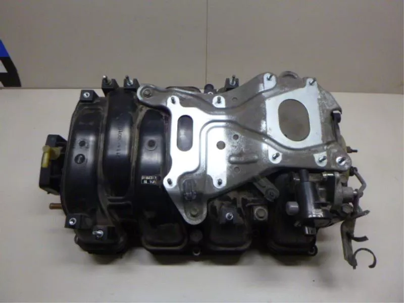 Впускной коллектор ST302764 Впускной коллектор ST302764