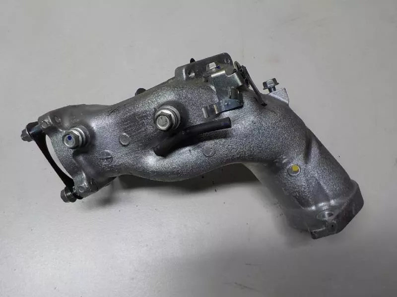 Впускной коллектор ST298419 Впускной коллектор ST298419