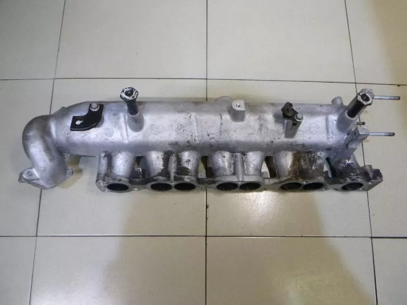 Впускной коллектор ST302290