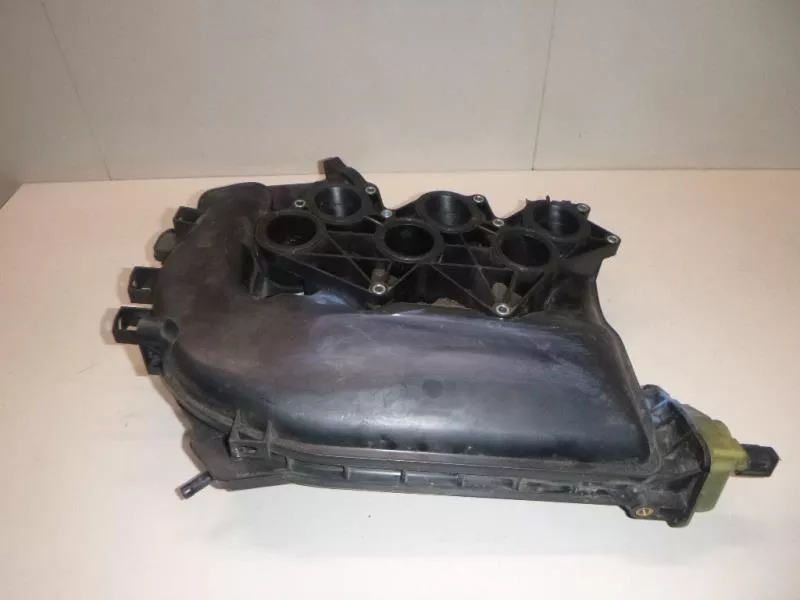 Впускной коллектор ST299406