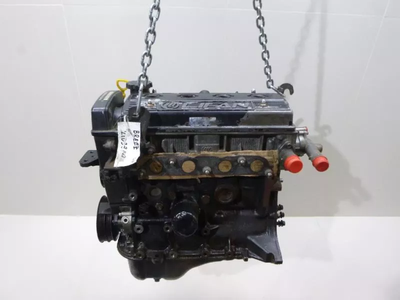 Двигатель BS245819