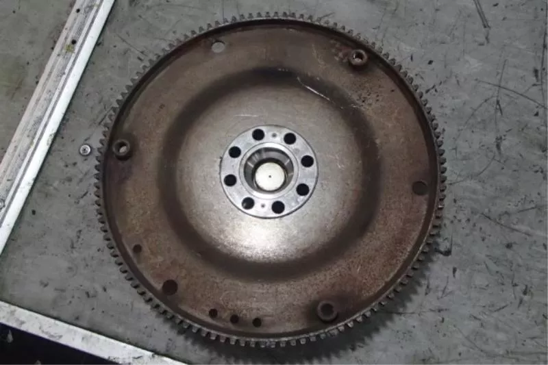 Маховик двигателя BS265522