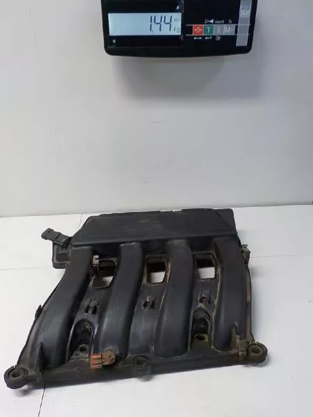 Впускной коллектор ST300190 Впускной коллектор ST300190