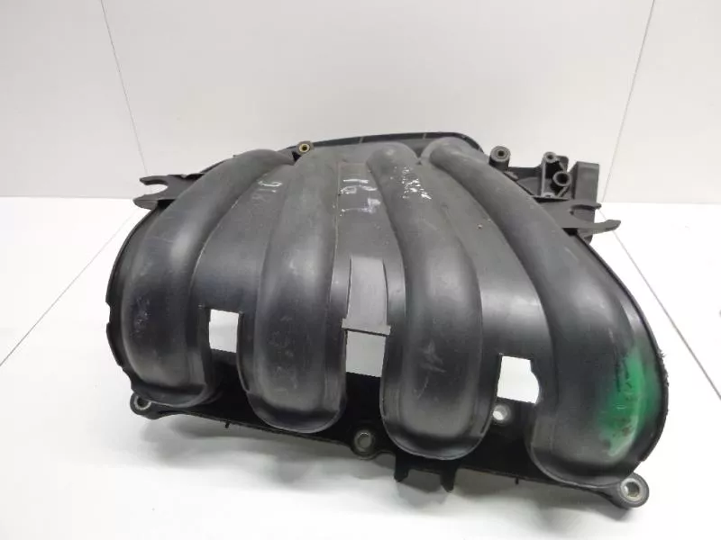 Впускной коллектор ST300102