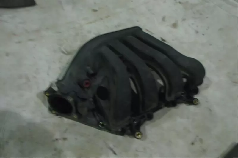 Впускной коллектор ST298500 Впускной коллектор ST298500