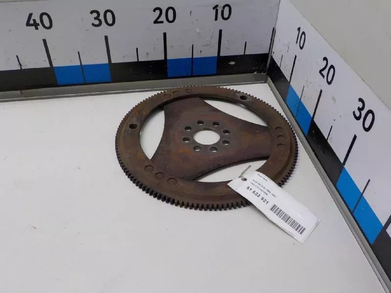 Маховик двигателя BS265153