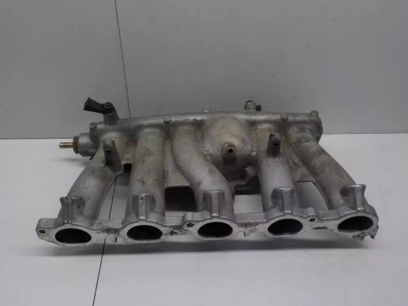 Впускной коллектор ST299534 Впускной коллектор ST299534