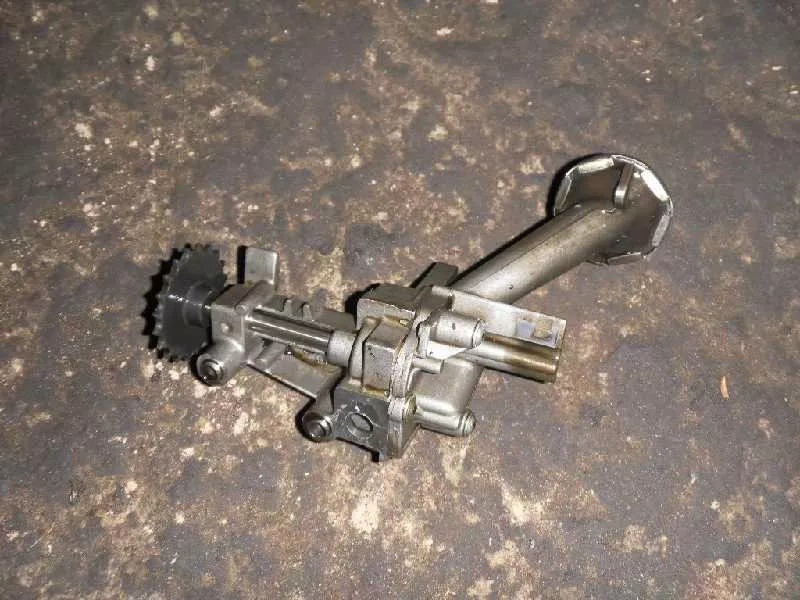 Масляный насос BS252584 Масляный насос BS252584