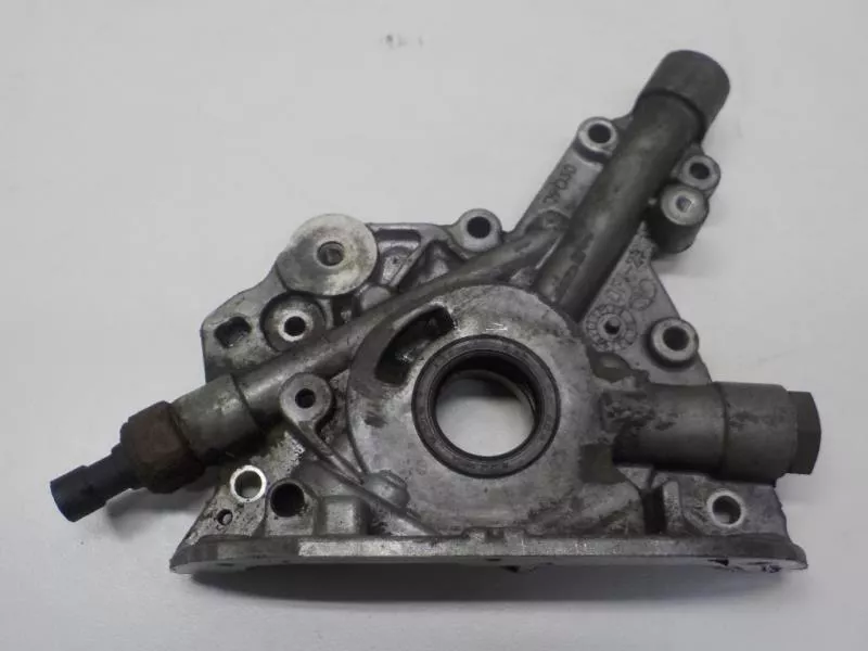 Масляный насос BS252536