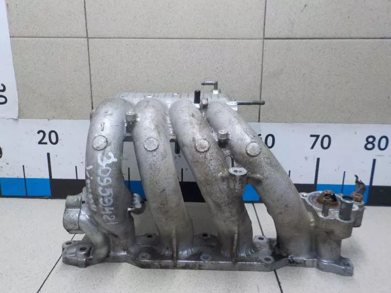 Впускной коллектор ST299646 Впускной коллектор ST299646