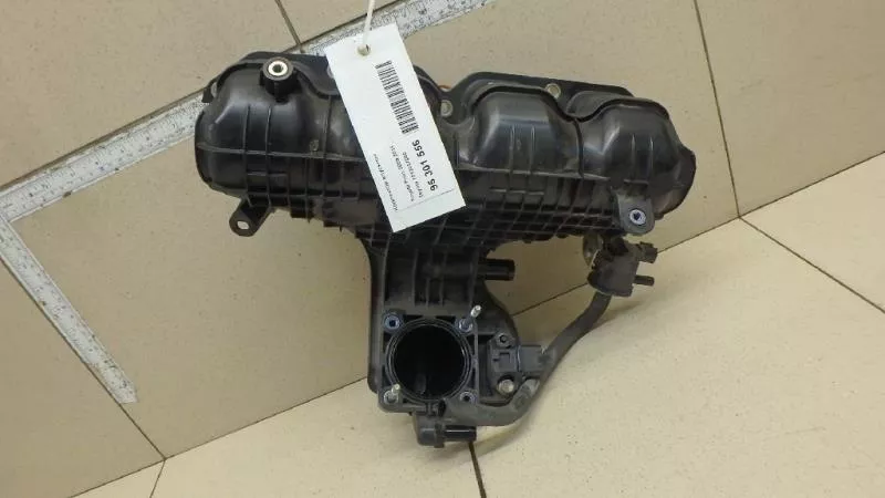 Впускной коллектор ST302696 Впускной коллектор ST302696