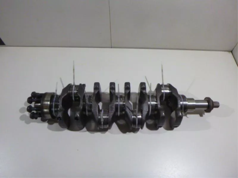 Коленвал BS251404