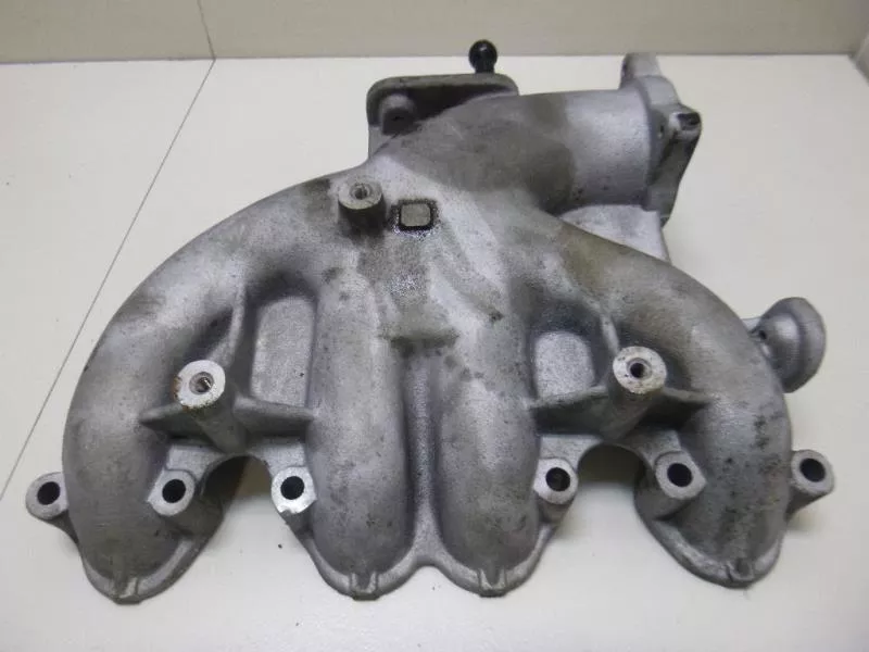 Впускной коллектор ST300902