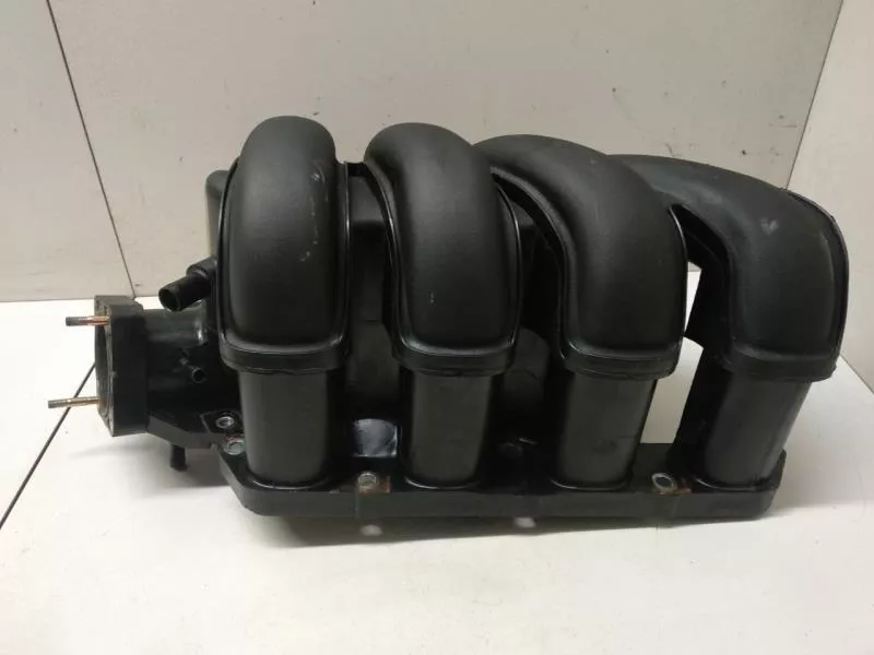 Впускной коллектор ST302609