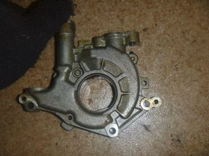 Масляный насос BS252484