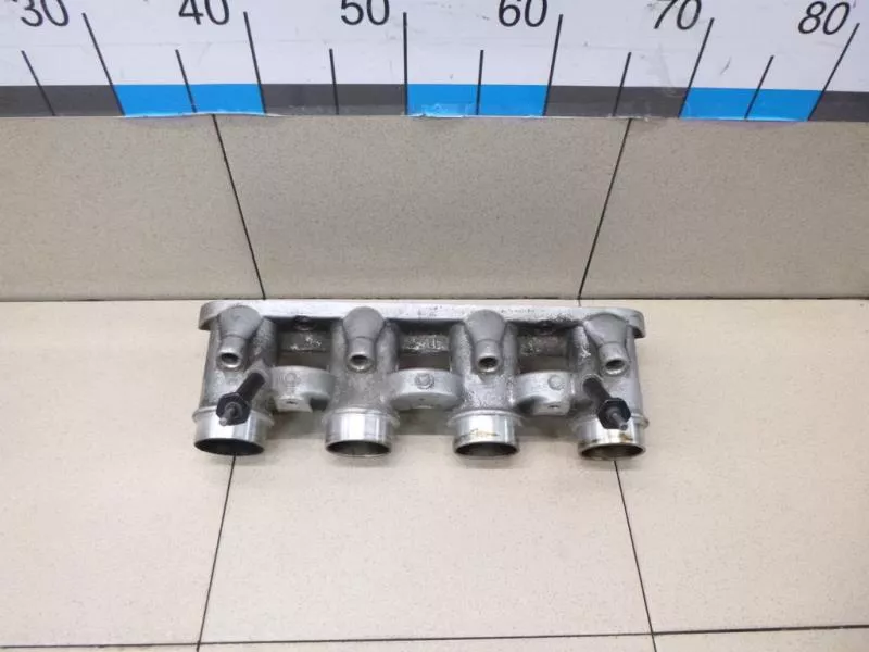 Впускной коллектор ST300499