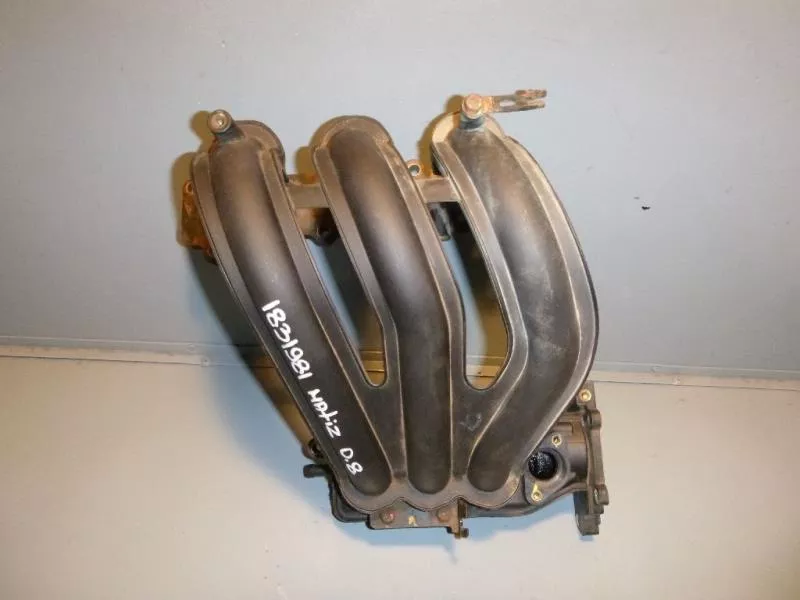 Впускной коллектор ST300955