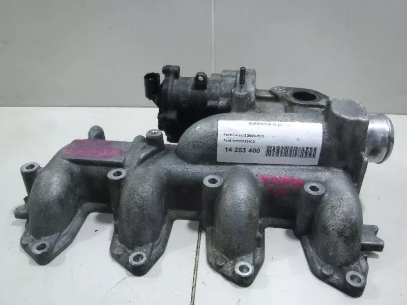 Впускной коллектор ST301848