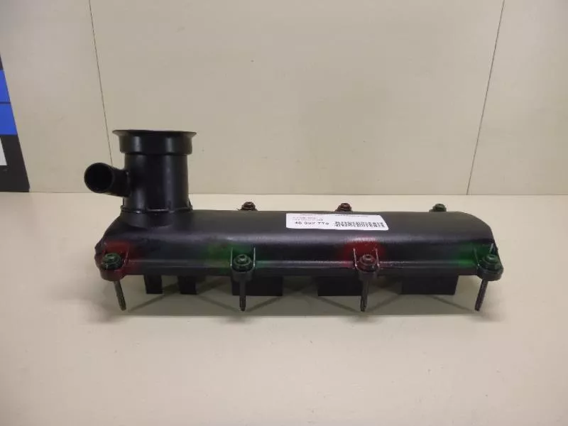 Клапанная крышка ГБЦ BS70386