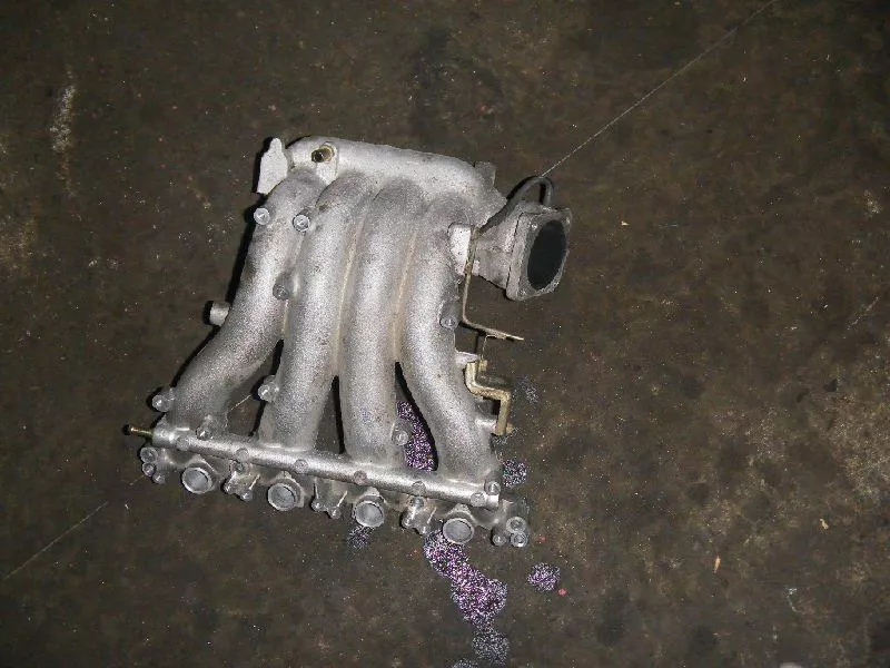 Впускной коллектор ST299619