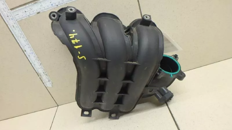 Впускной коллектор ST302987 Впускной коллектор ST302987