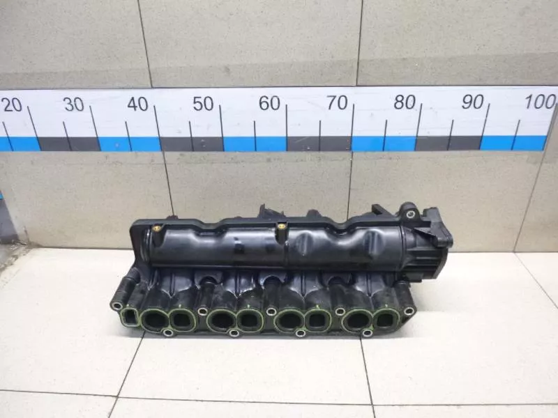 Впускной коллектор ST303143 Впускной коллектор ST303143